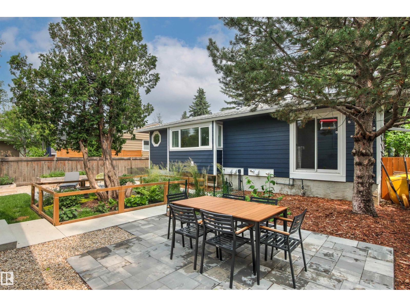 8932 145 ST NW - 71