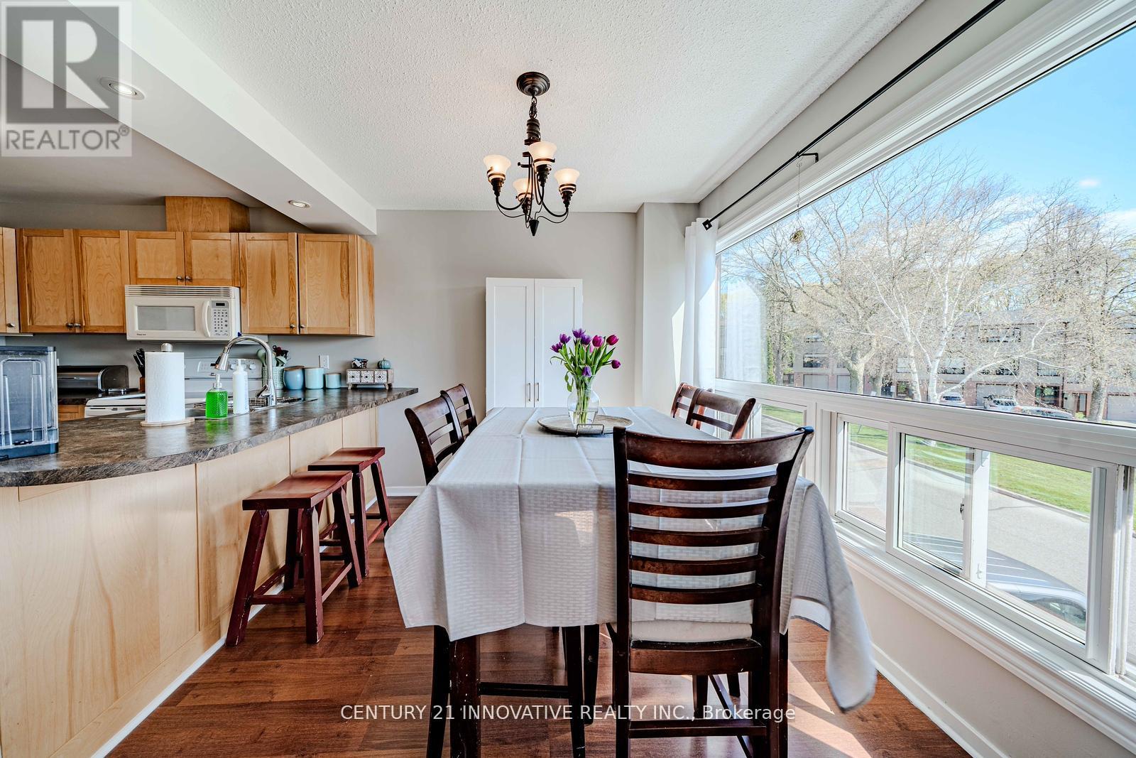 35 THE BRIDLE PATH - 21