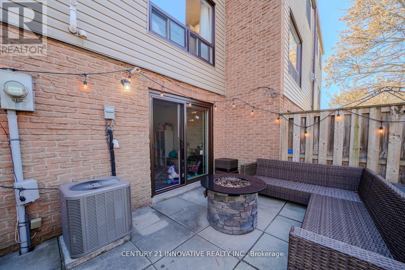 35 THE BRIDLE PATH - 45