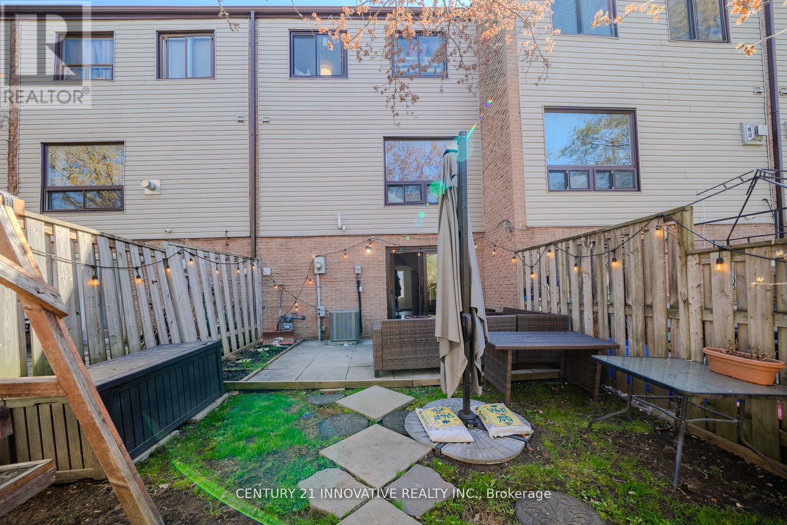 35 THE BRIDLE PATH - 47