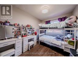 35 The Bridle Path, Clarington, ON L1C3W1 Photo 32