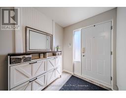 Bedroom 2 - 35 The Bridle Path, Clarington, ON L1C3W1 Photo 6