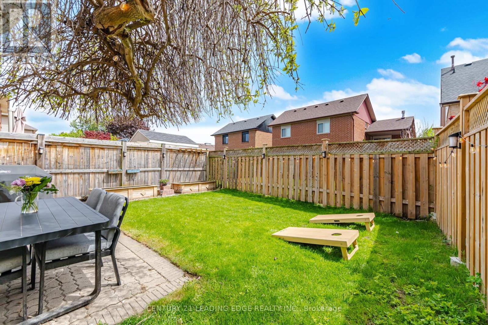 923 REDBIRD CRESCENT - 39