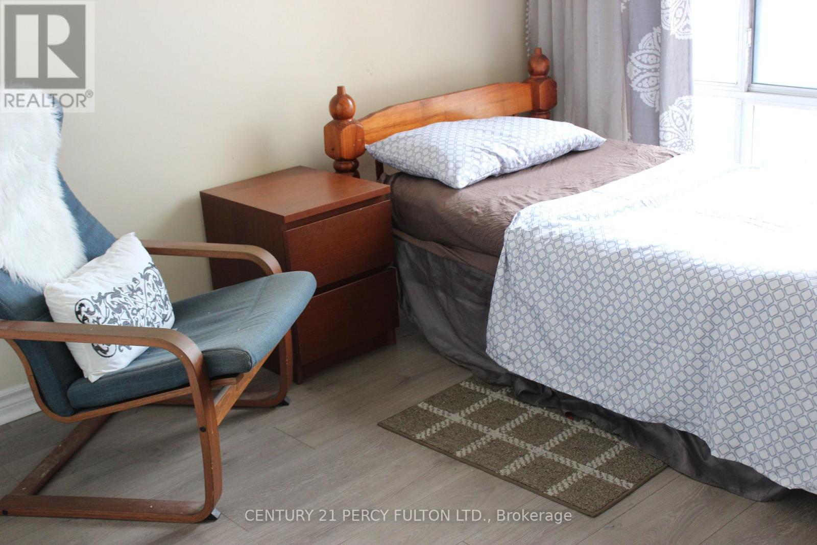 #1328 18 MONDEO DRIVE - Image 8