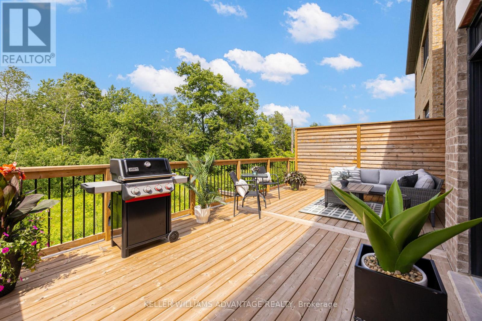 46 SUTCLIFFE DRIVE - 40