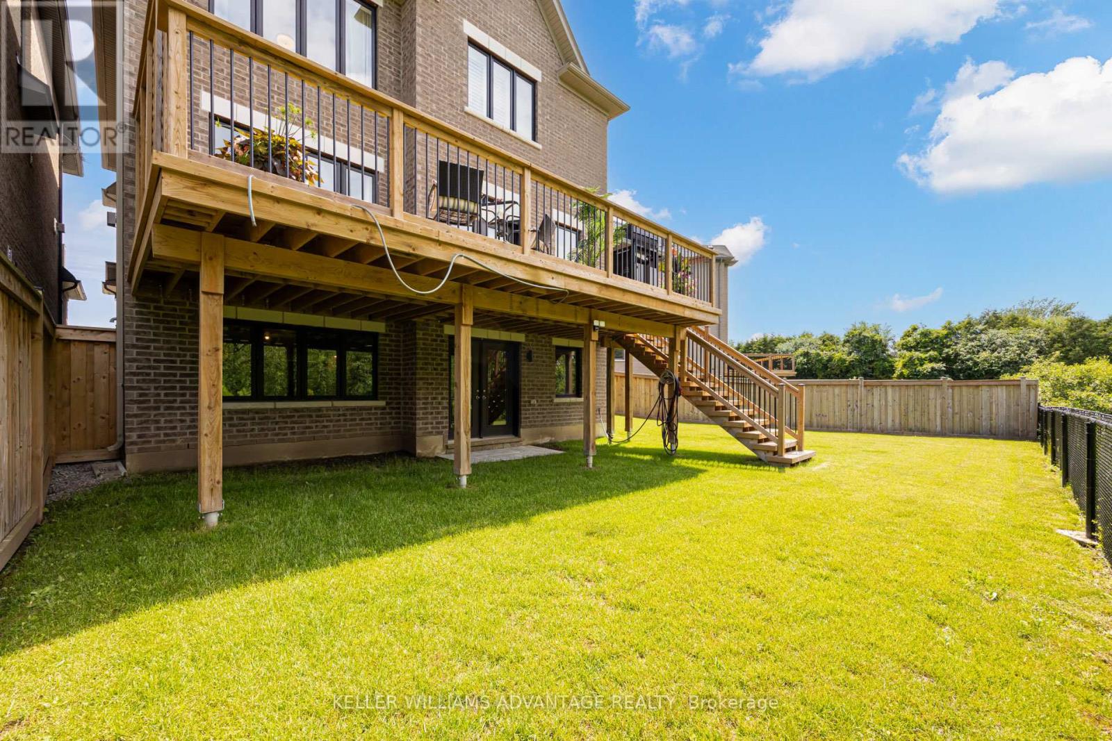 46 SUTCLIFFE DRIVE - 42