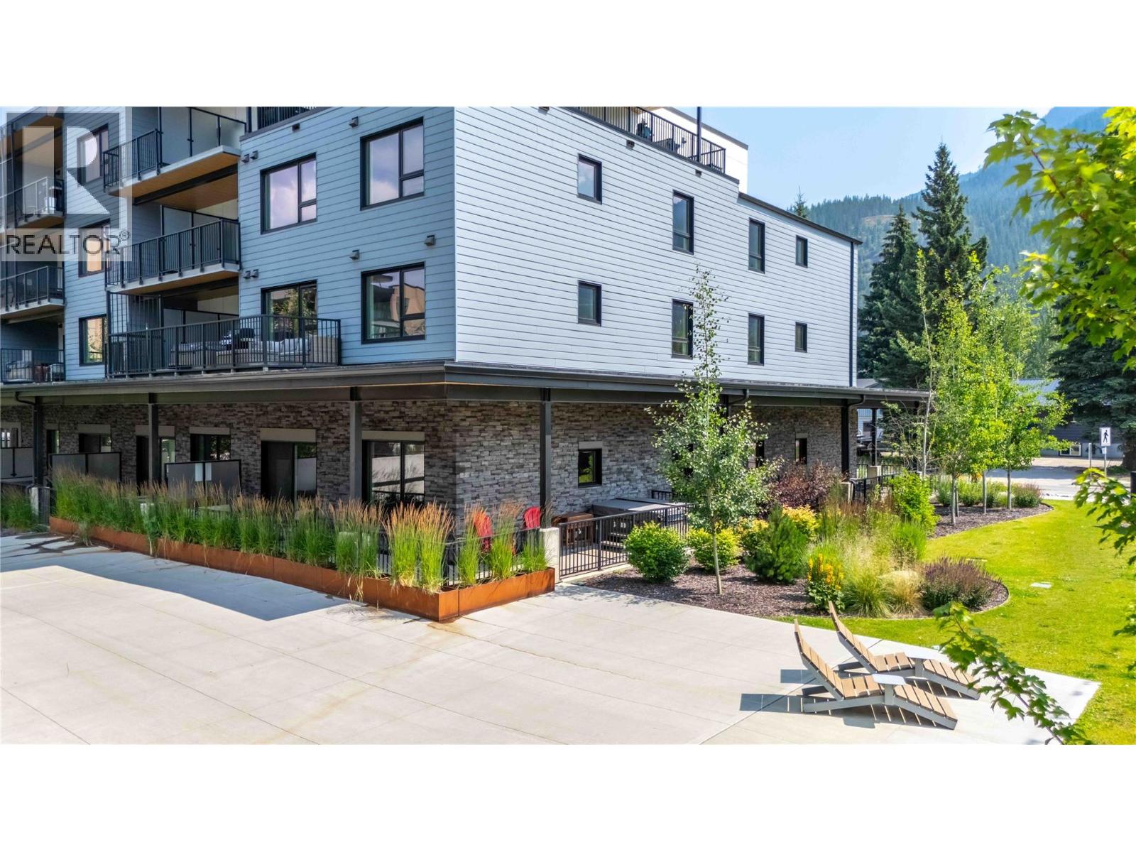 #1107 1701 Coursier Avenue - 32