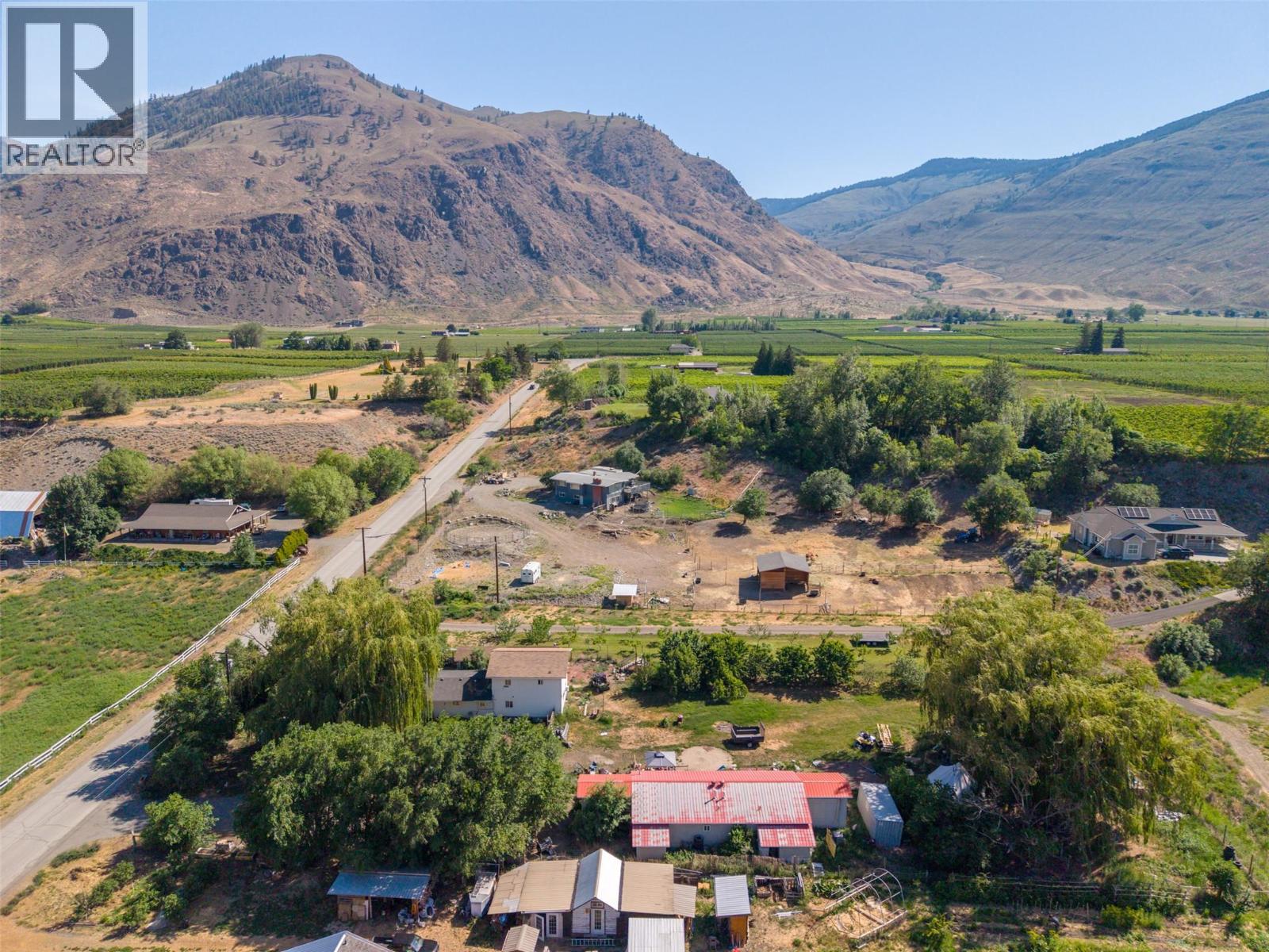800 Coulthard Road - 77