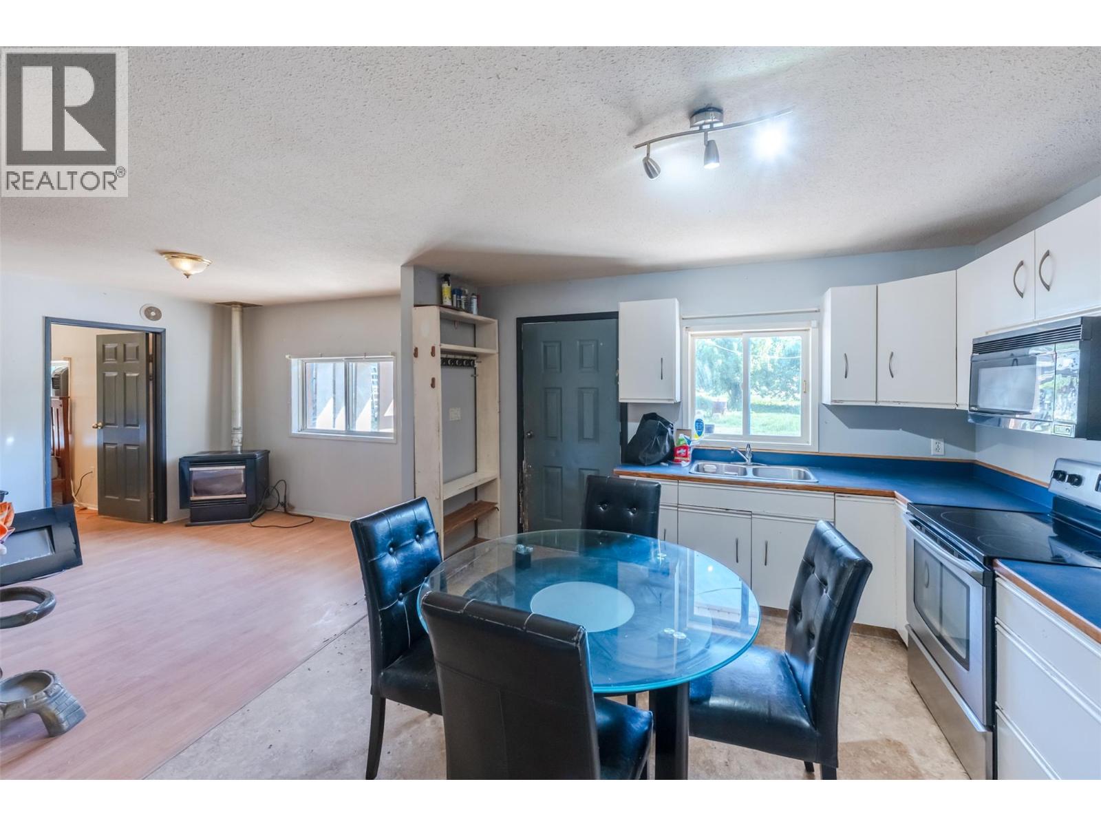 800 Coulthard Road - 6