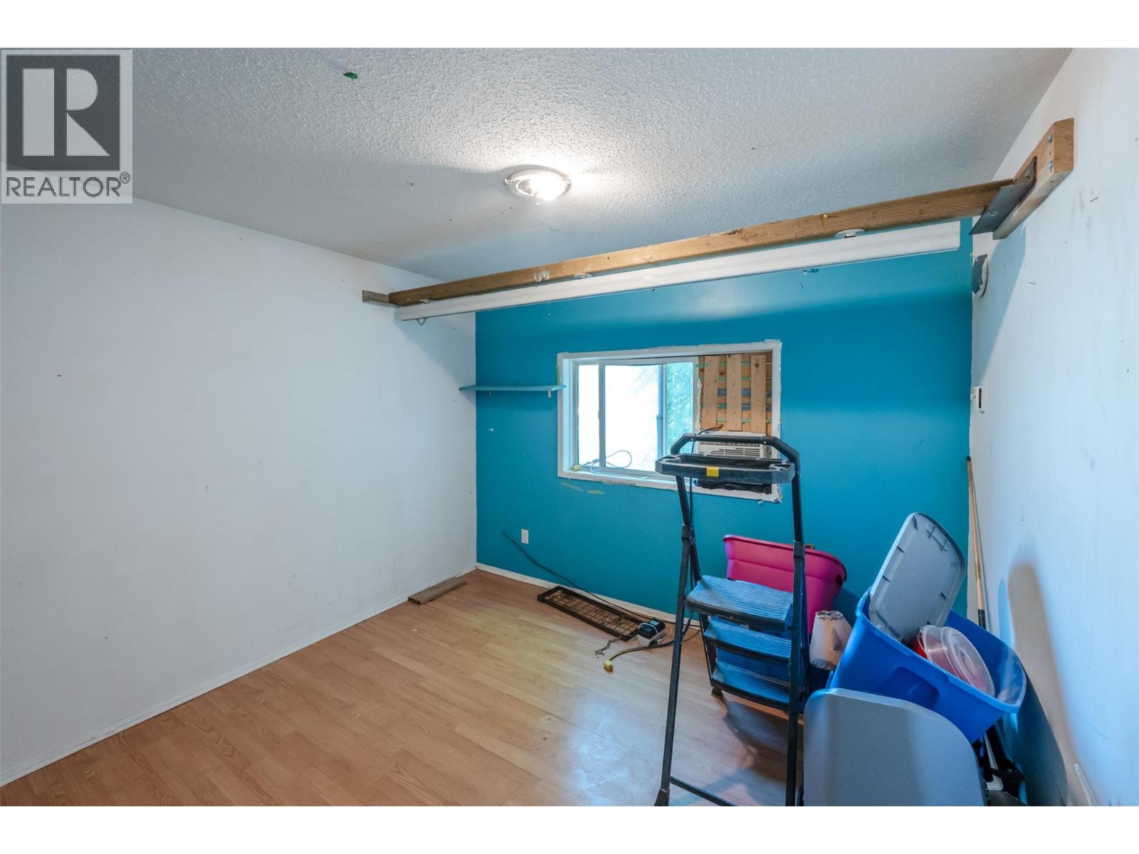 800 Coulthard Road - 11