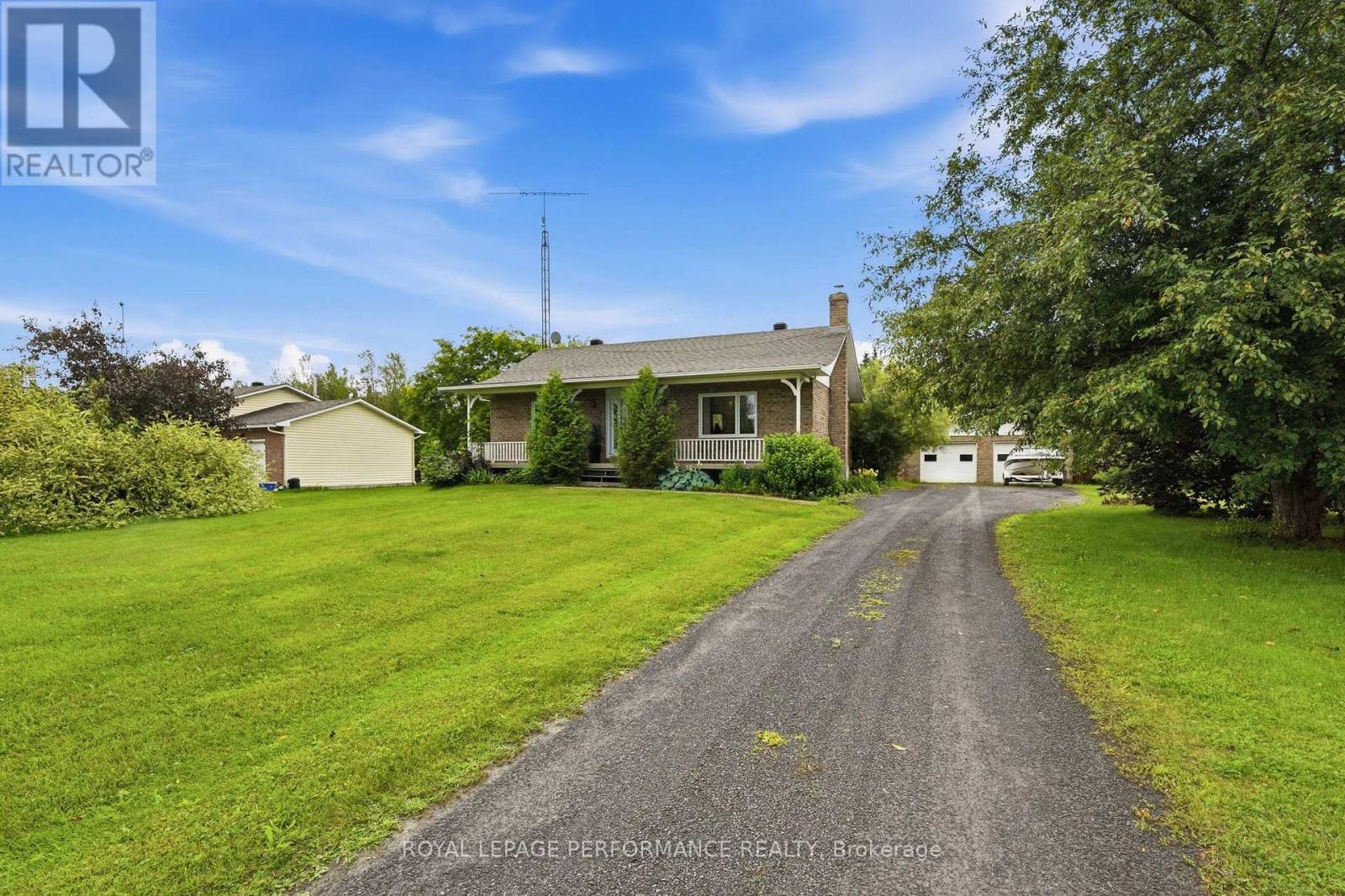 3230 PATTEE ROAD E - 1