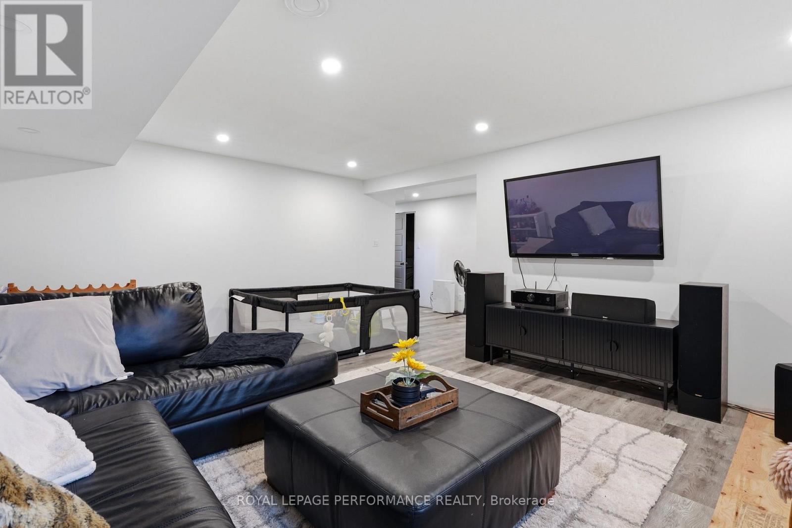 3230 PATTEE ROAD E - 21