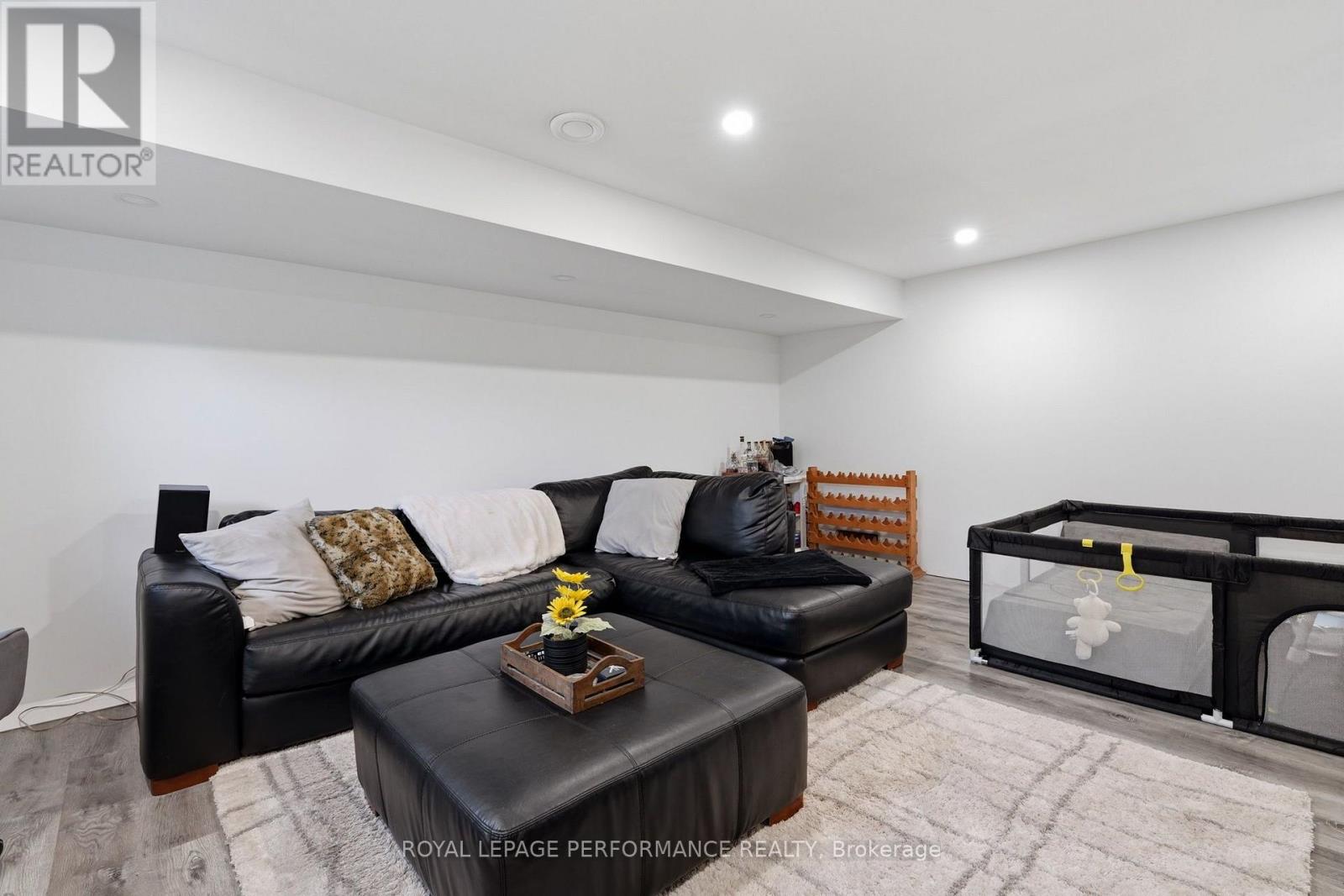 3230 PATTEE ROAD E - 22