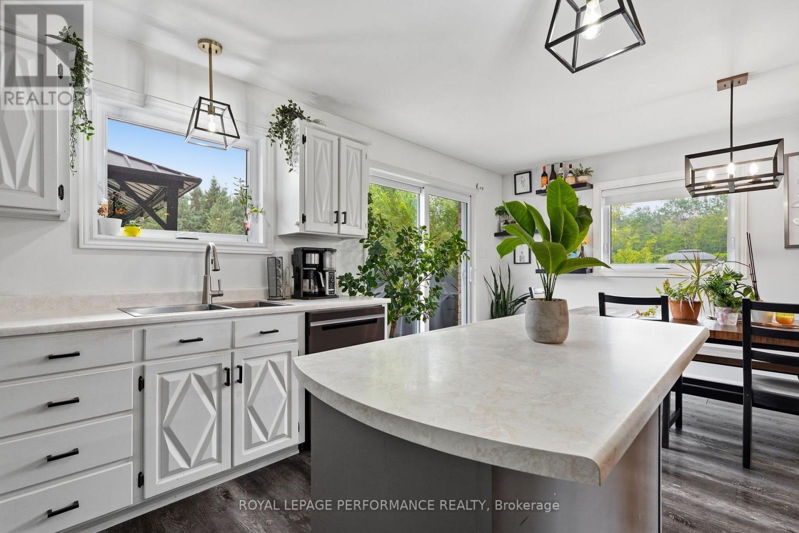 3230 PATTEE ROAD E - 4