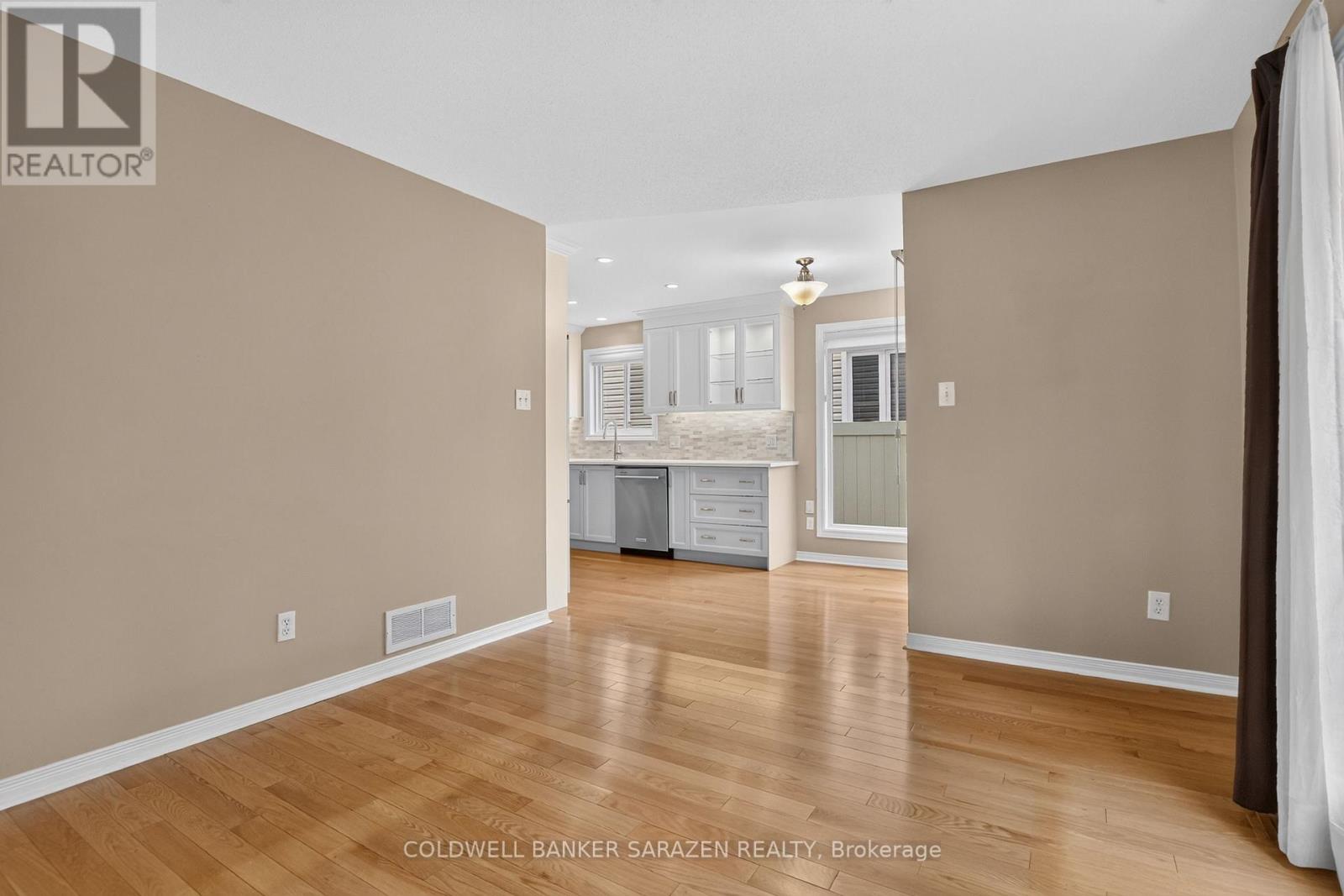 3 Bed, 4 Bath House for Rent in Ottawa – 37 SHANDON AVENUE, Ottawa – MLS# X13599942 - Image 11