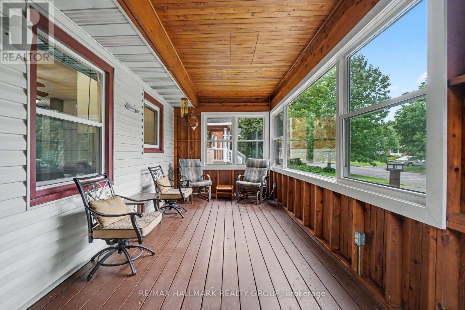 1839 HUTTON AVENUE - 12