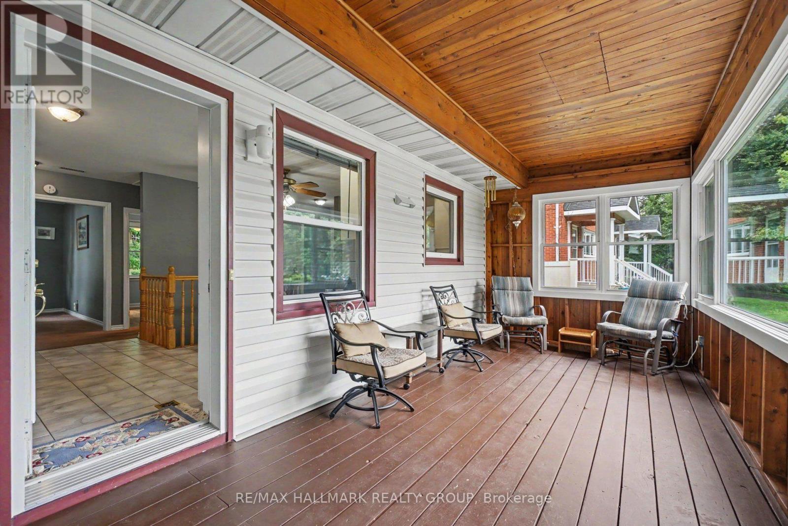 1839 HUTTON AVENUE - 13