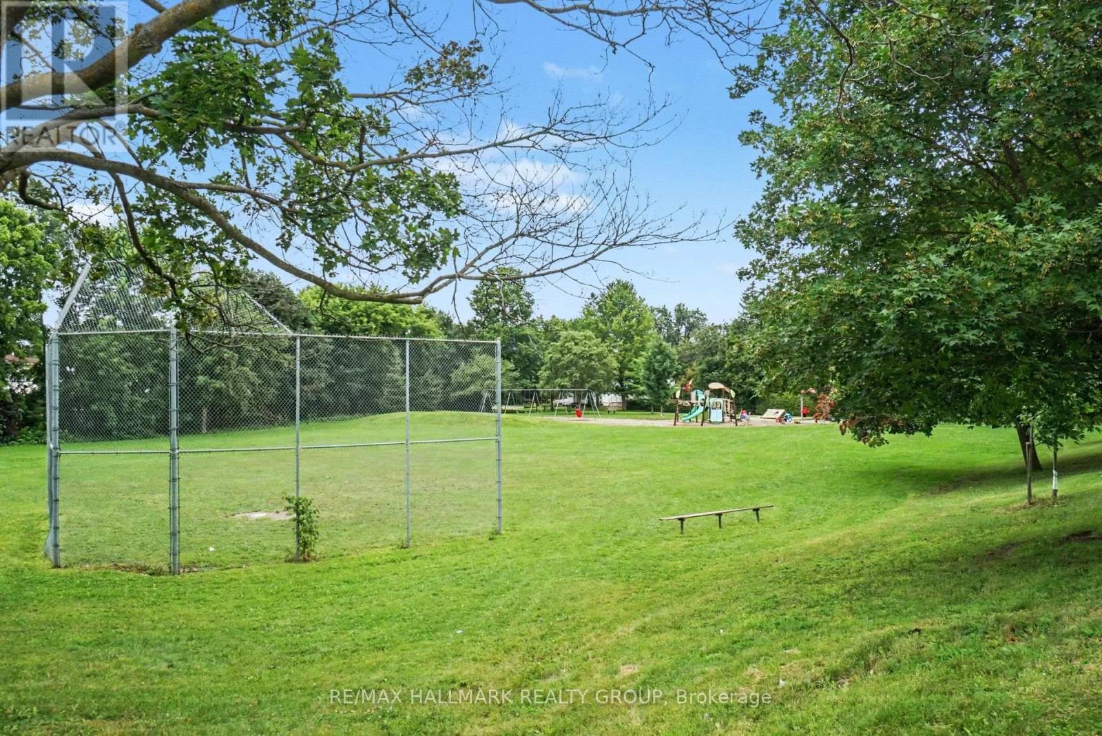 1839 HUTTON AVENUE - 14