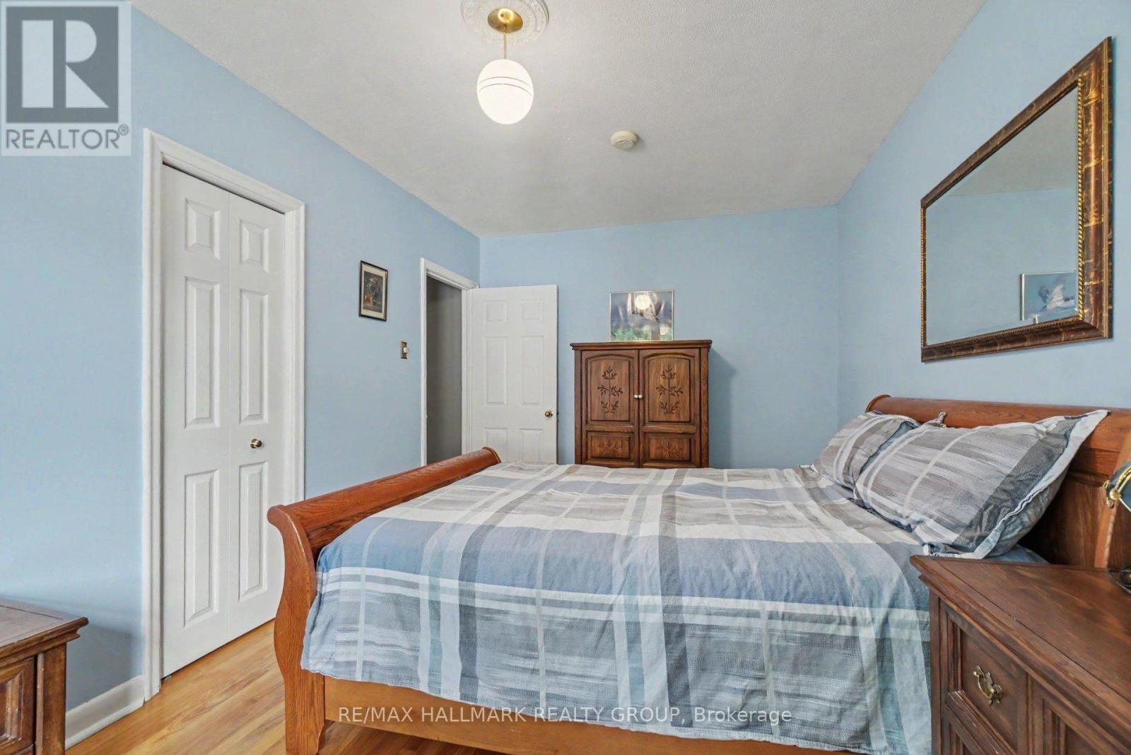 1839 HUTTON AVENUE - 16