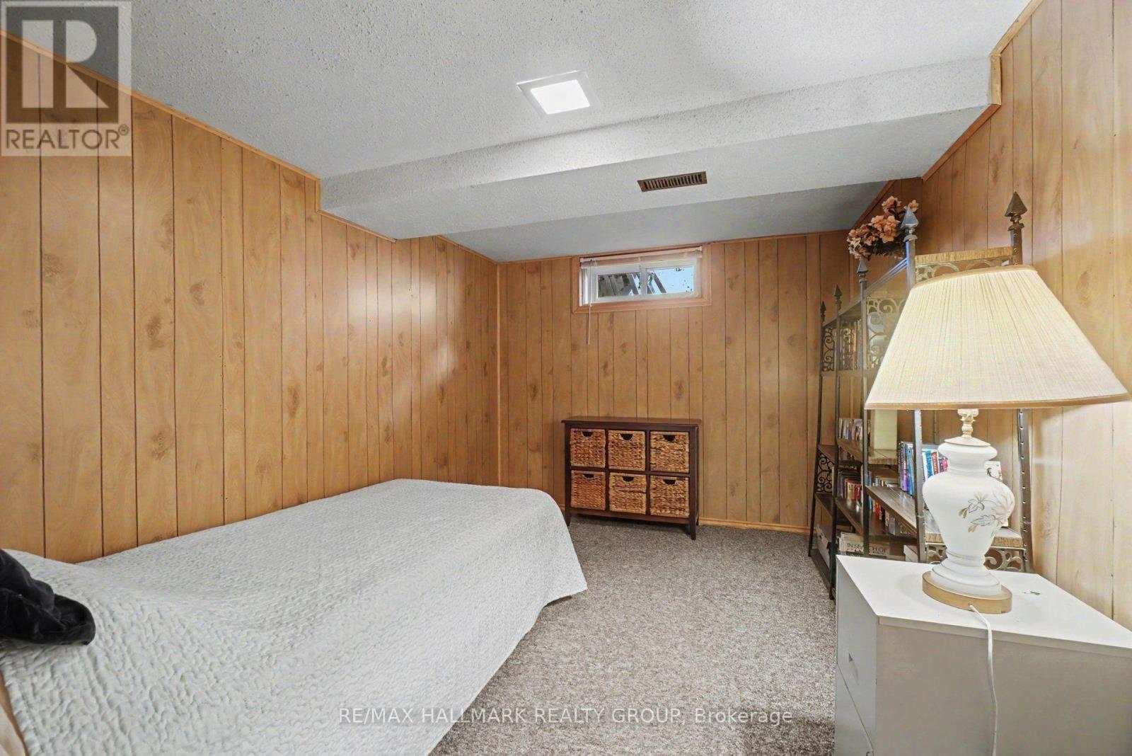 1839 HUTTON AVENUE - 26