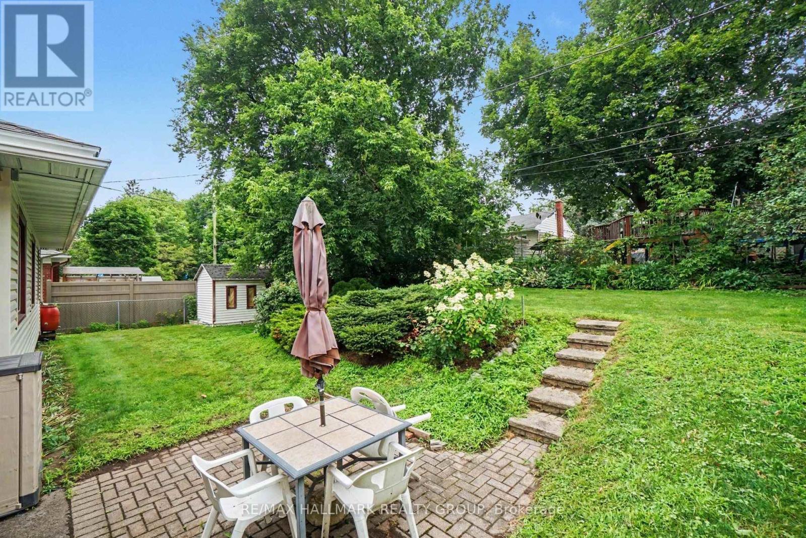 1839 HUTTON AVENUE - 29