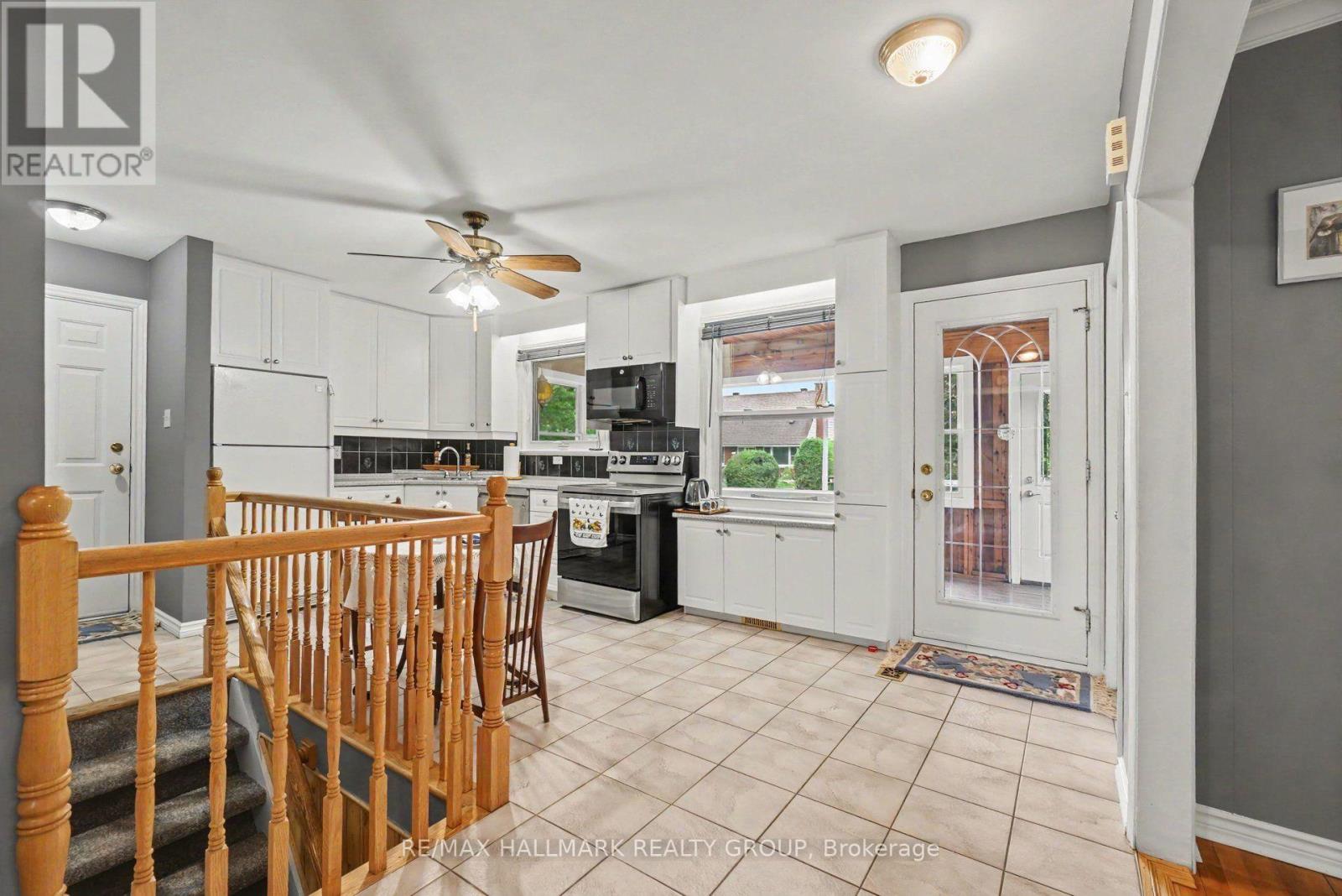 1839 HUTTON AVENUE - 9