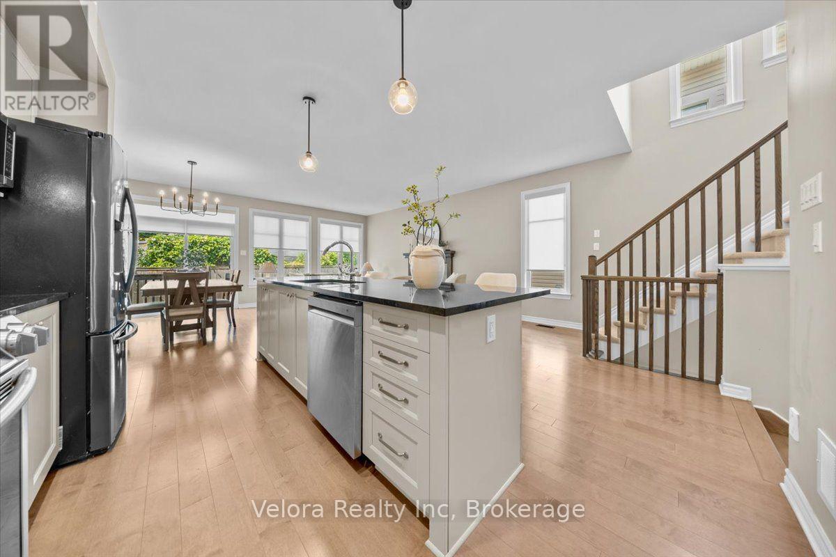 608 VIVERA PLACE - 12