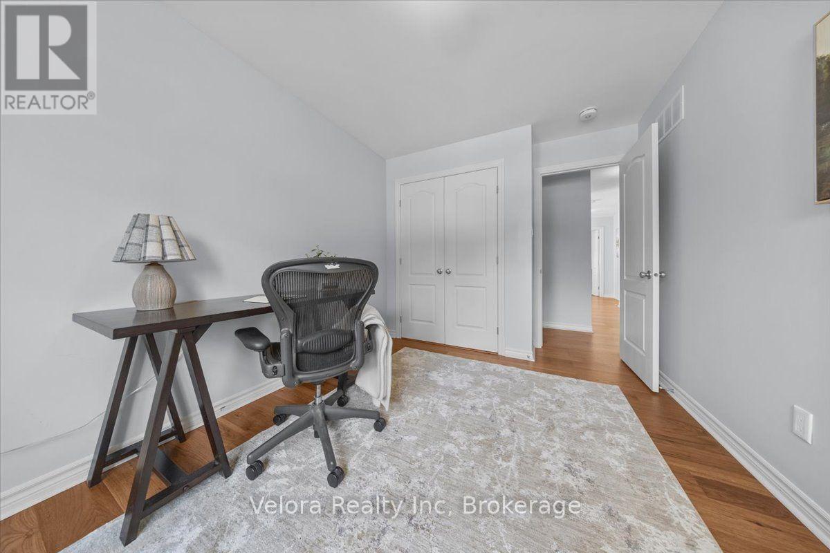 608 VIVERA PLACE - 35