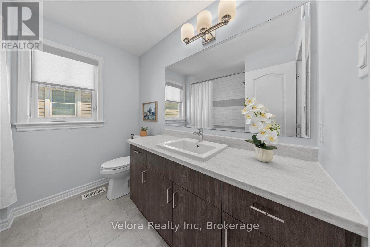608 VIVERA PLACE - 36