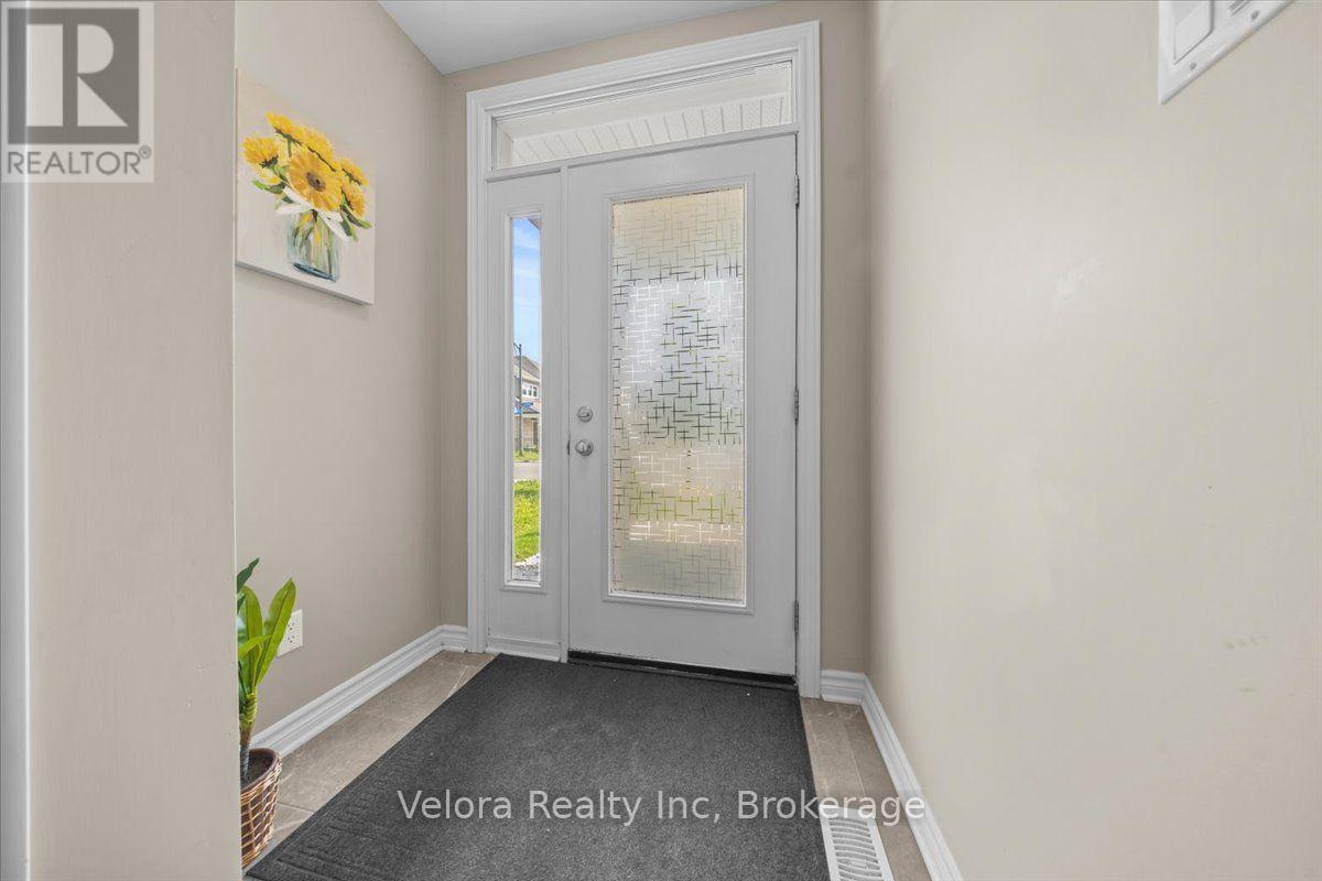 608 VIVERA PLACE - 4