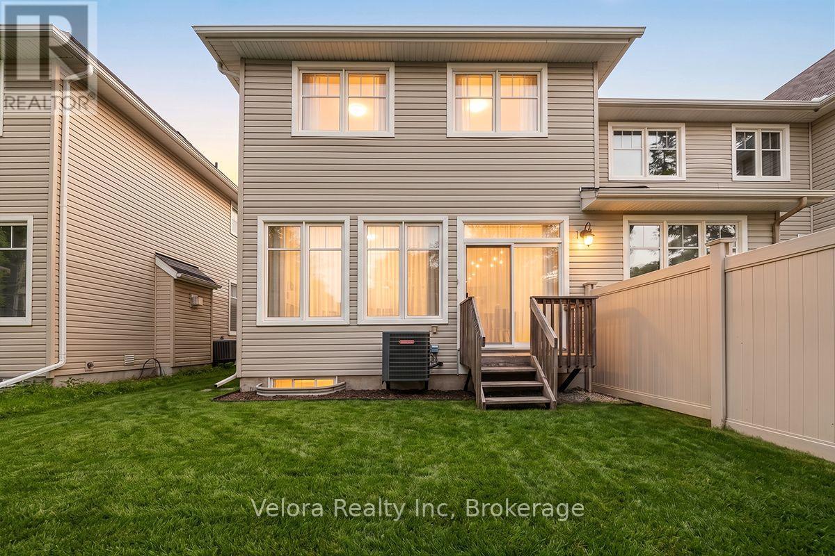 608 VIVERA PLACE - 43