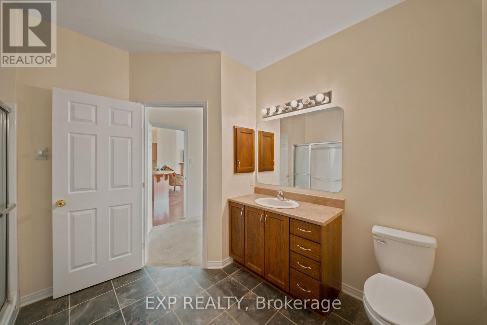 2 Bed, 2 Bath House for Sale in Ottawa – 113 MAPLE KEY PRIVATE, Ottawa – MLS# X13600046 - Image 18