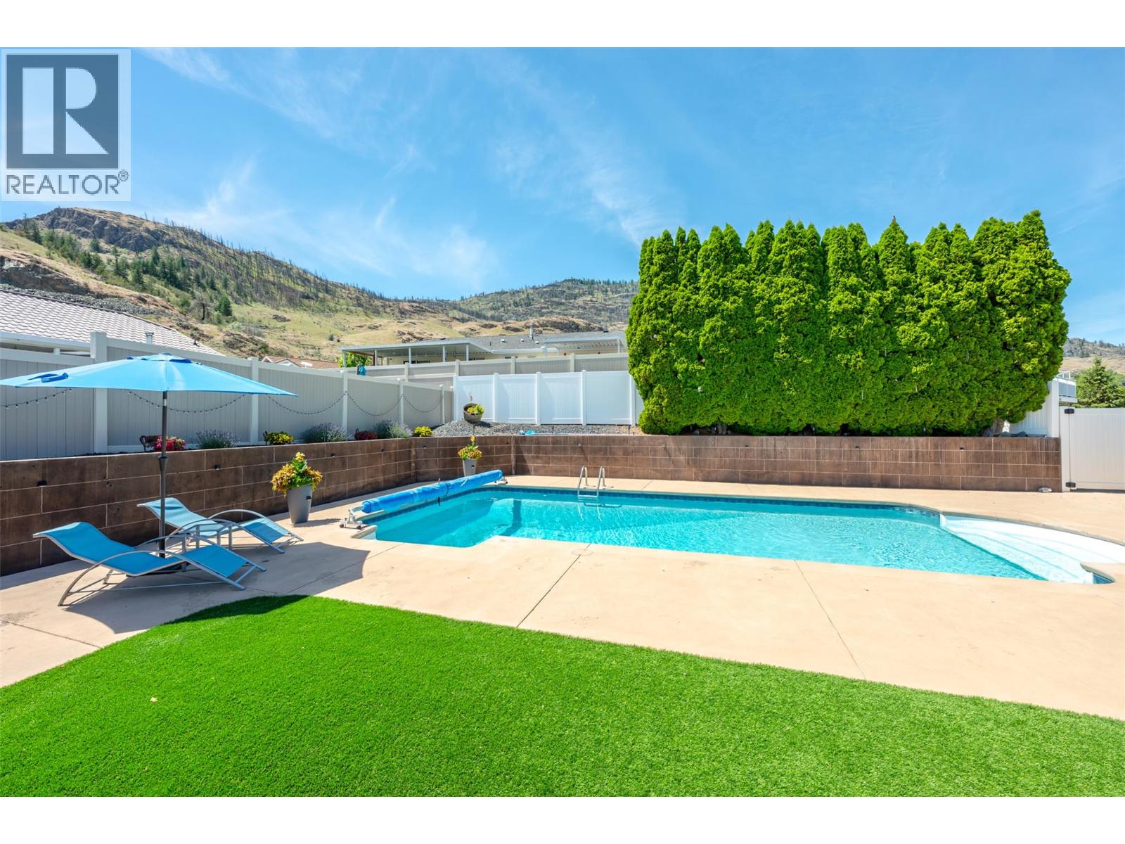 12104 GOLF COURSE Drive - 67
