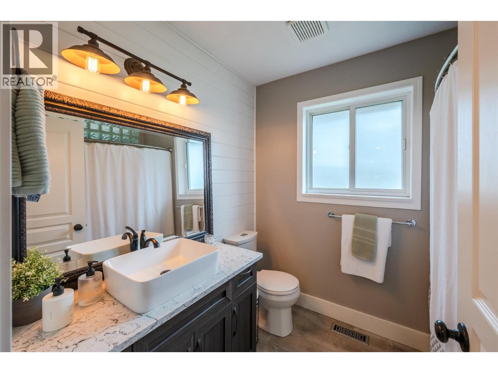 12104 GOLF COURSE Drive - 29