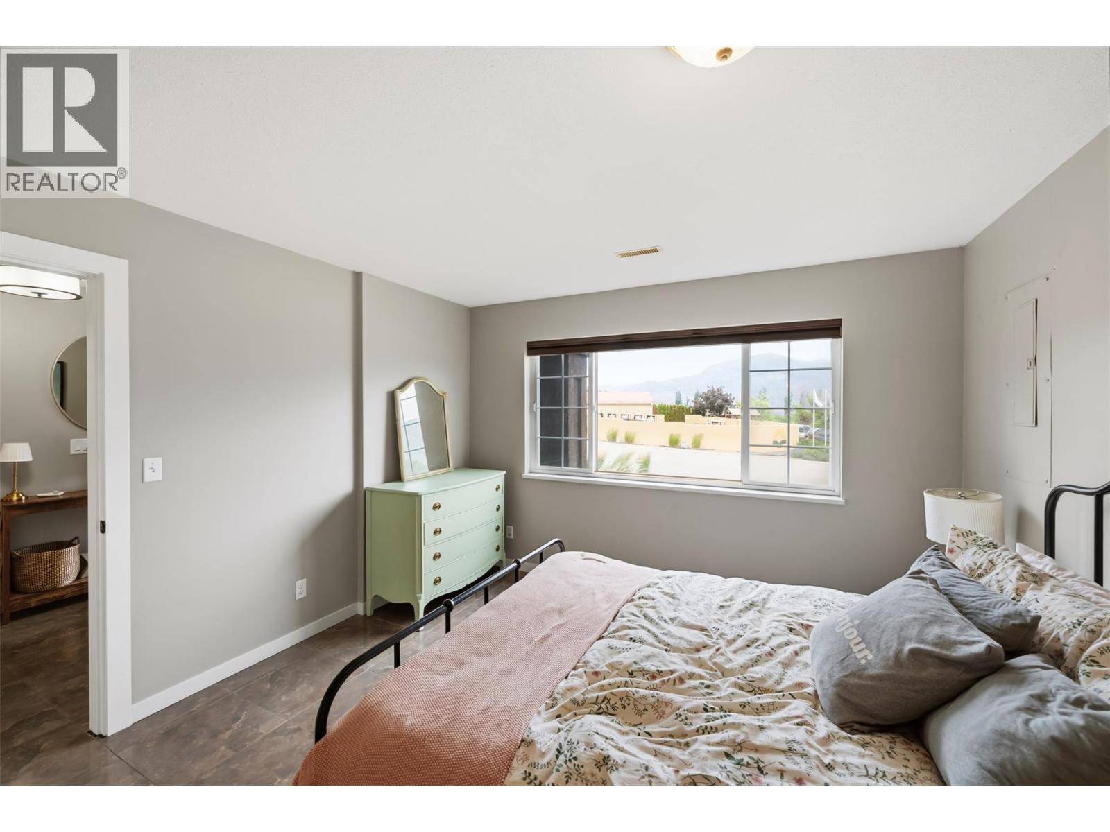 12104 GOLF COURSE Drive - 39