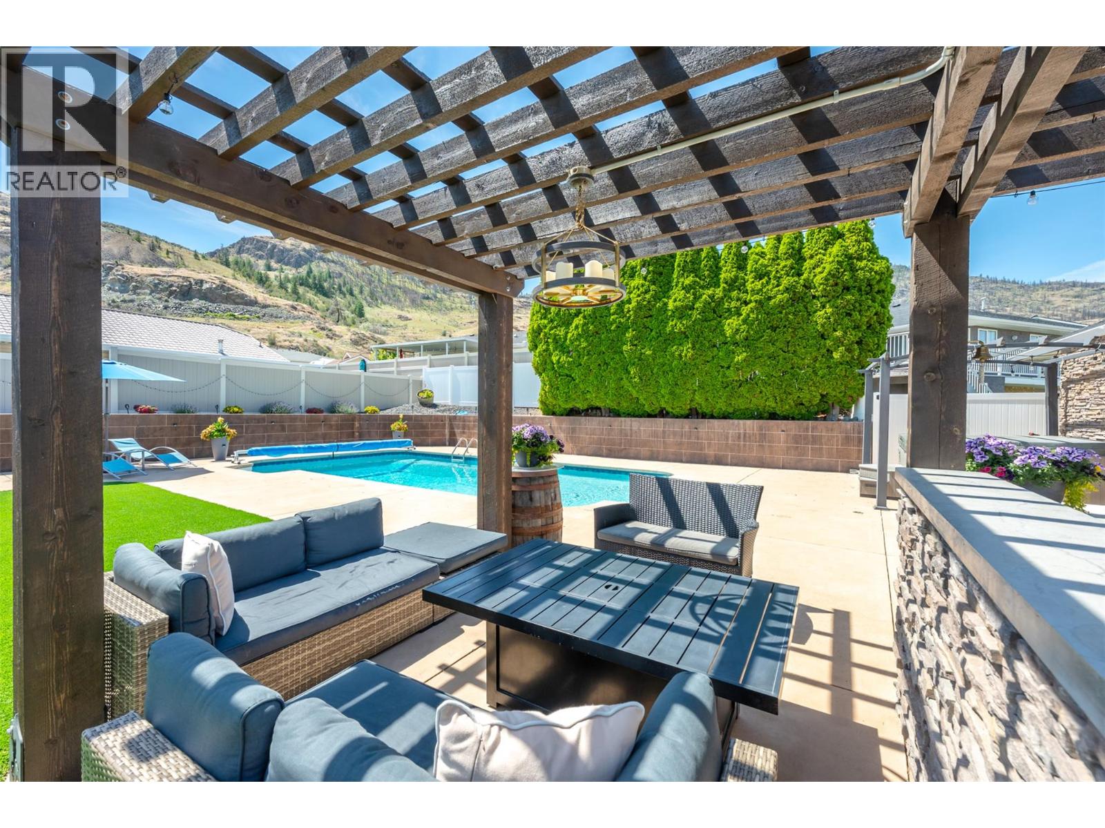 12104 GOLF COURSE Drive - 64