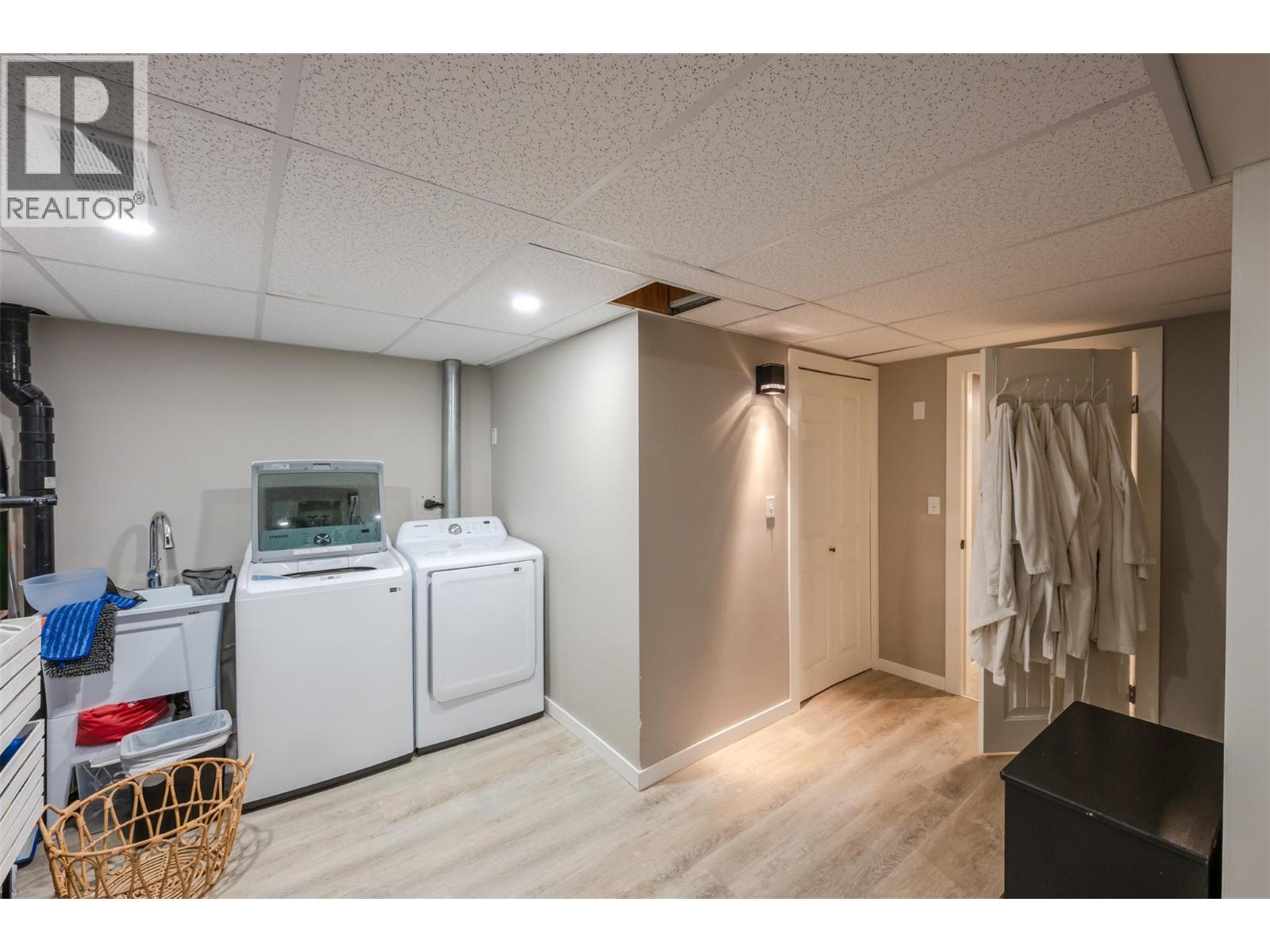 12104 GOLF COURSE Drive - 51