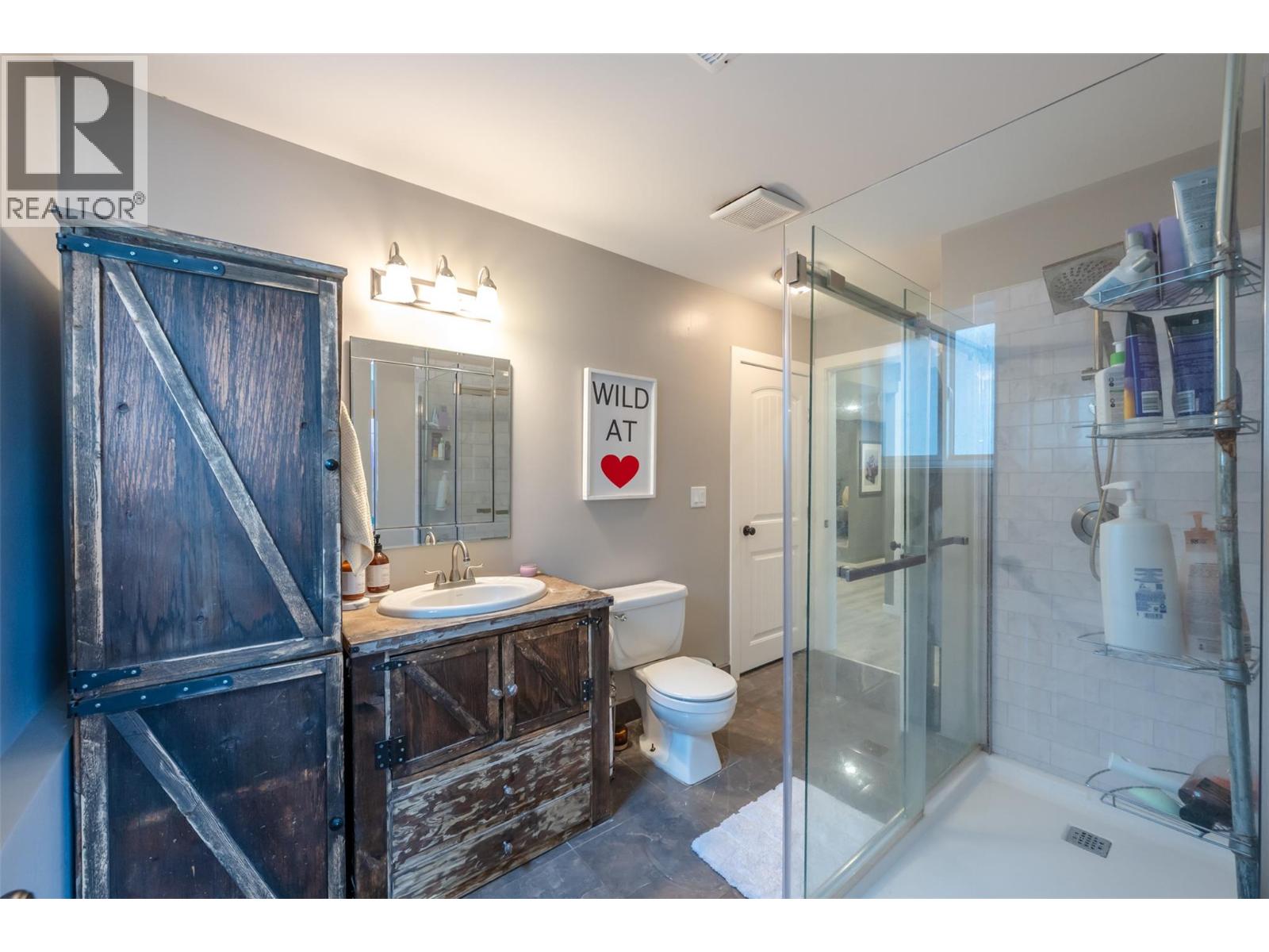 12104 GOLF COURSE Drive - 41