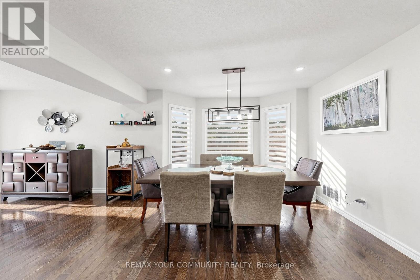 18 DAVIS STREET - Image 10