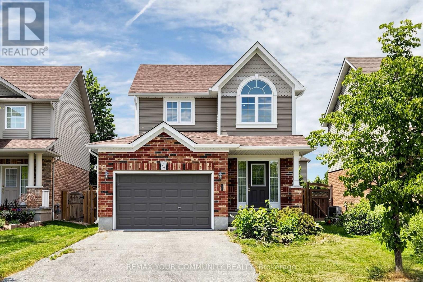 18 DAVIS STREET - Image 3