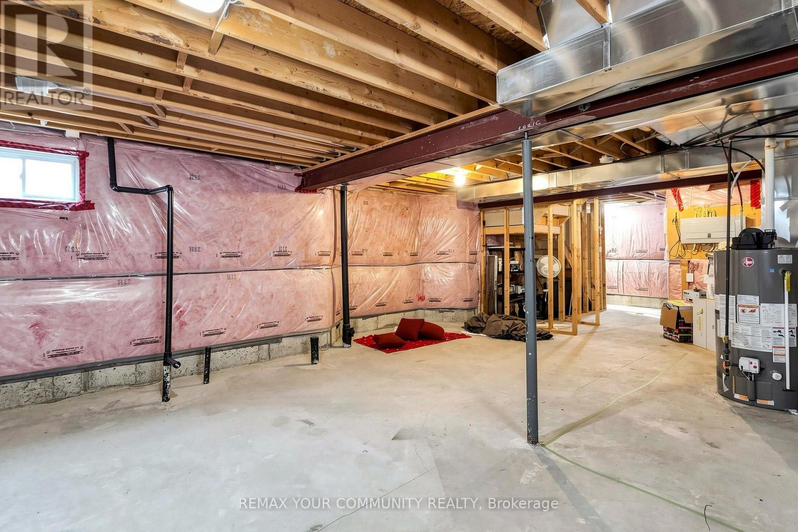 18 DAVIS STREET - Image 38