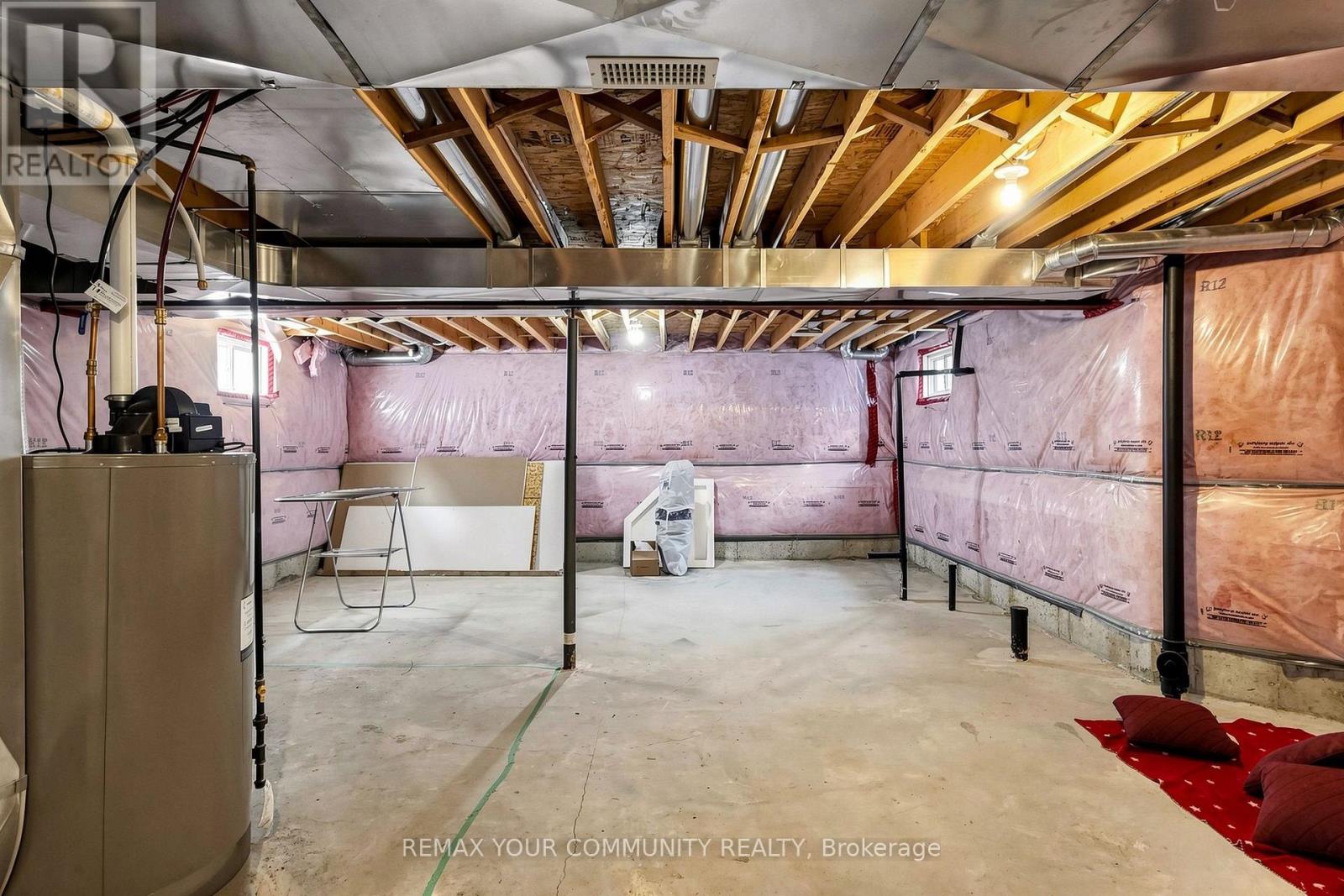 18 DAVIS STREET - Image 39