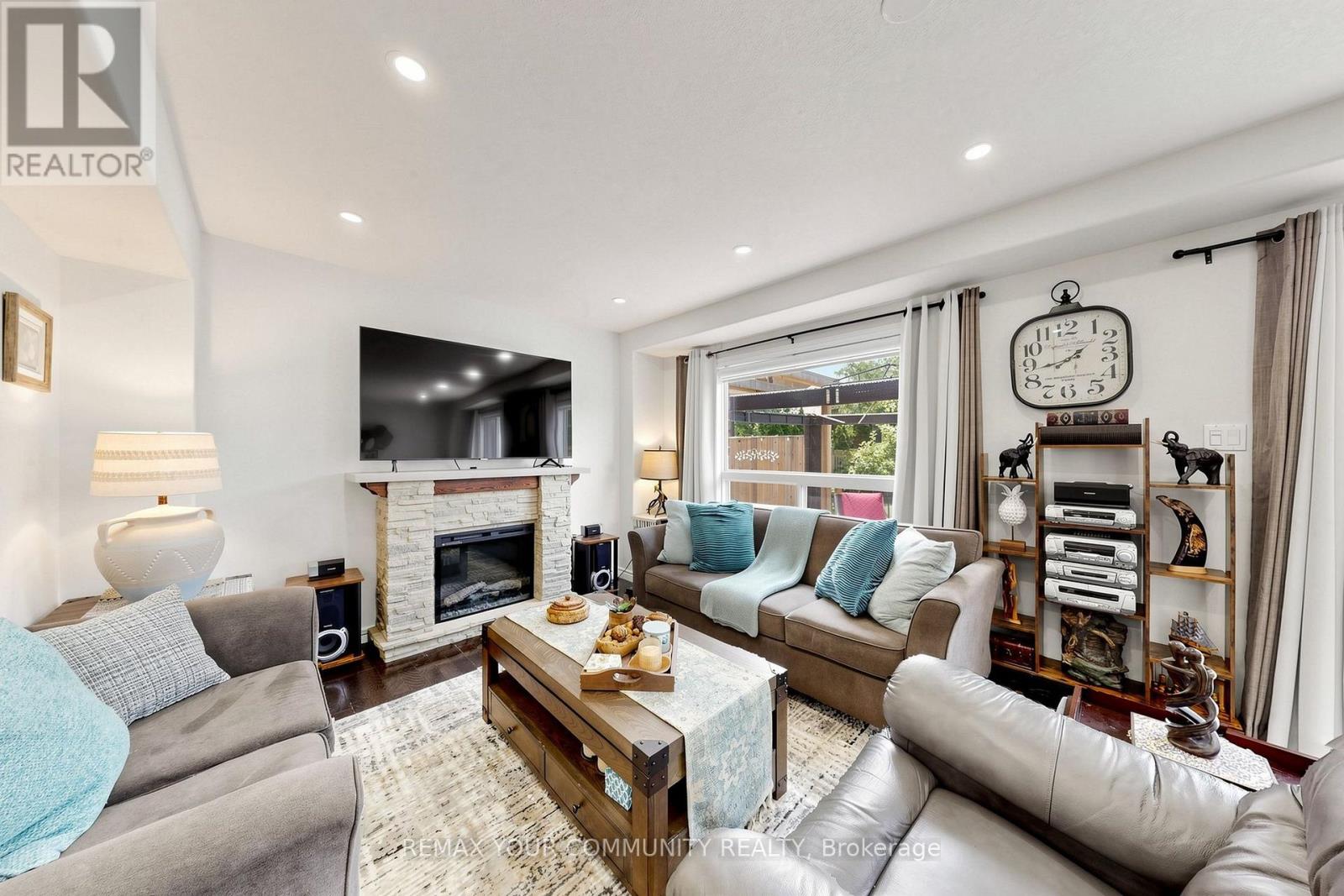 18 DAVIS STREET - Image 5