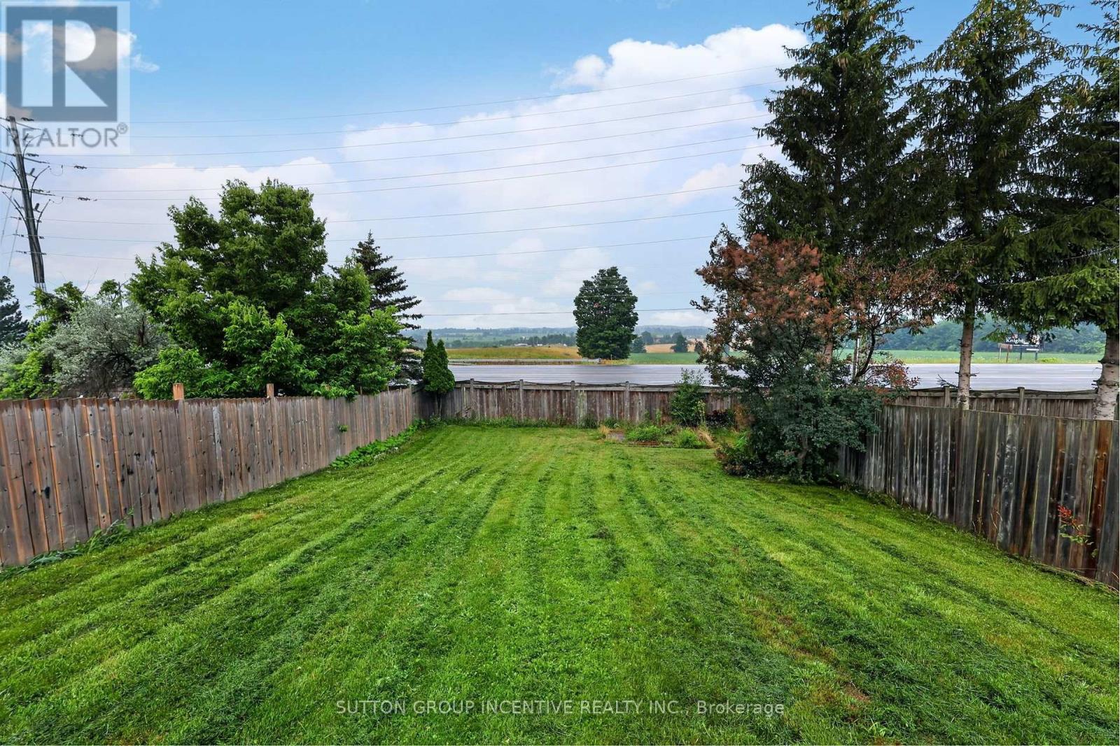 32 SUNDEW DRIVE - 42