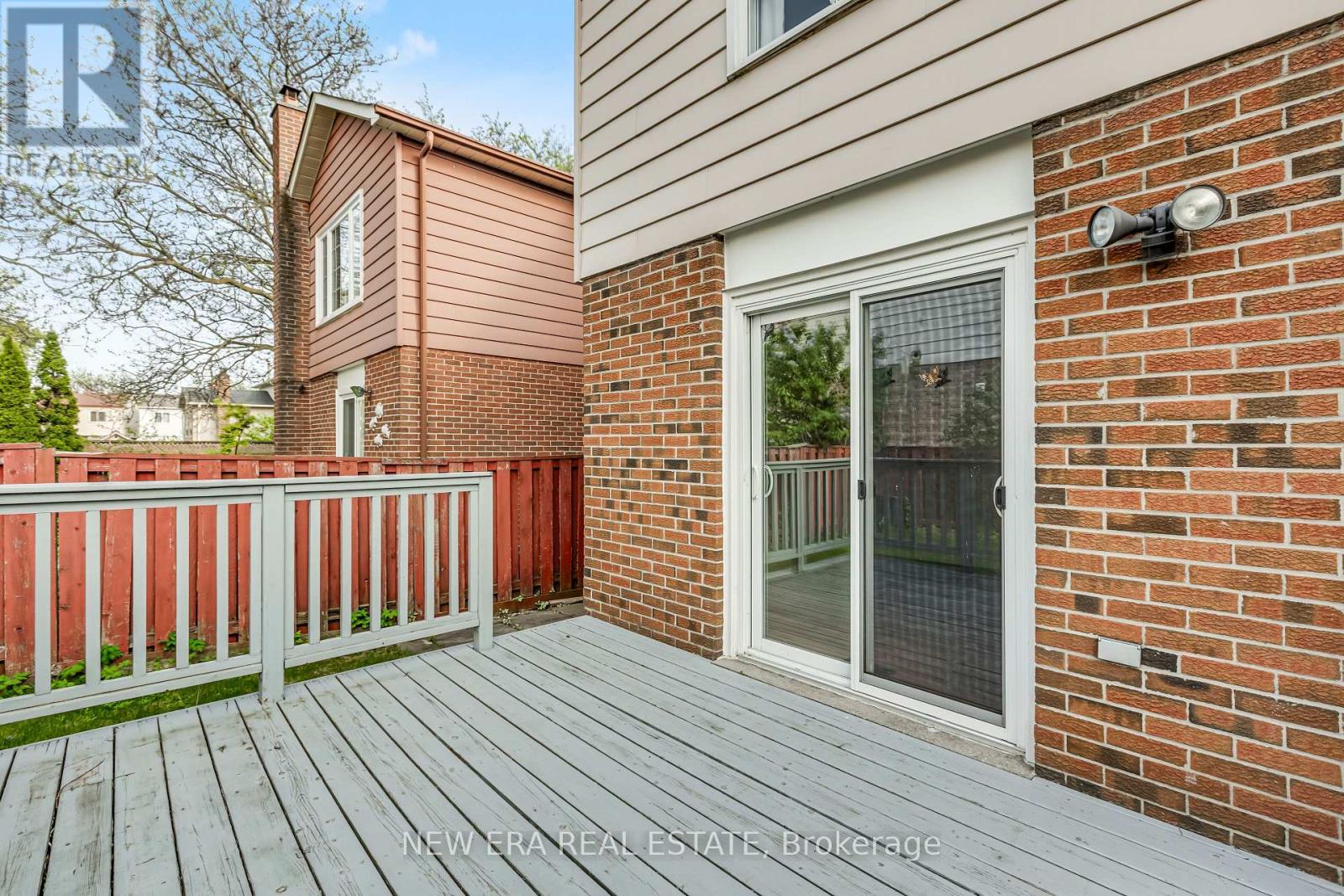 4059 TEAKWOOD DRIVE - 33