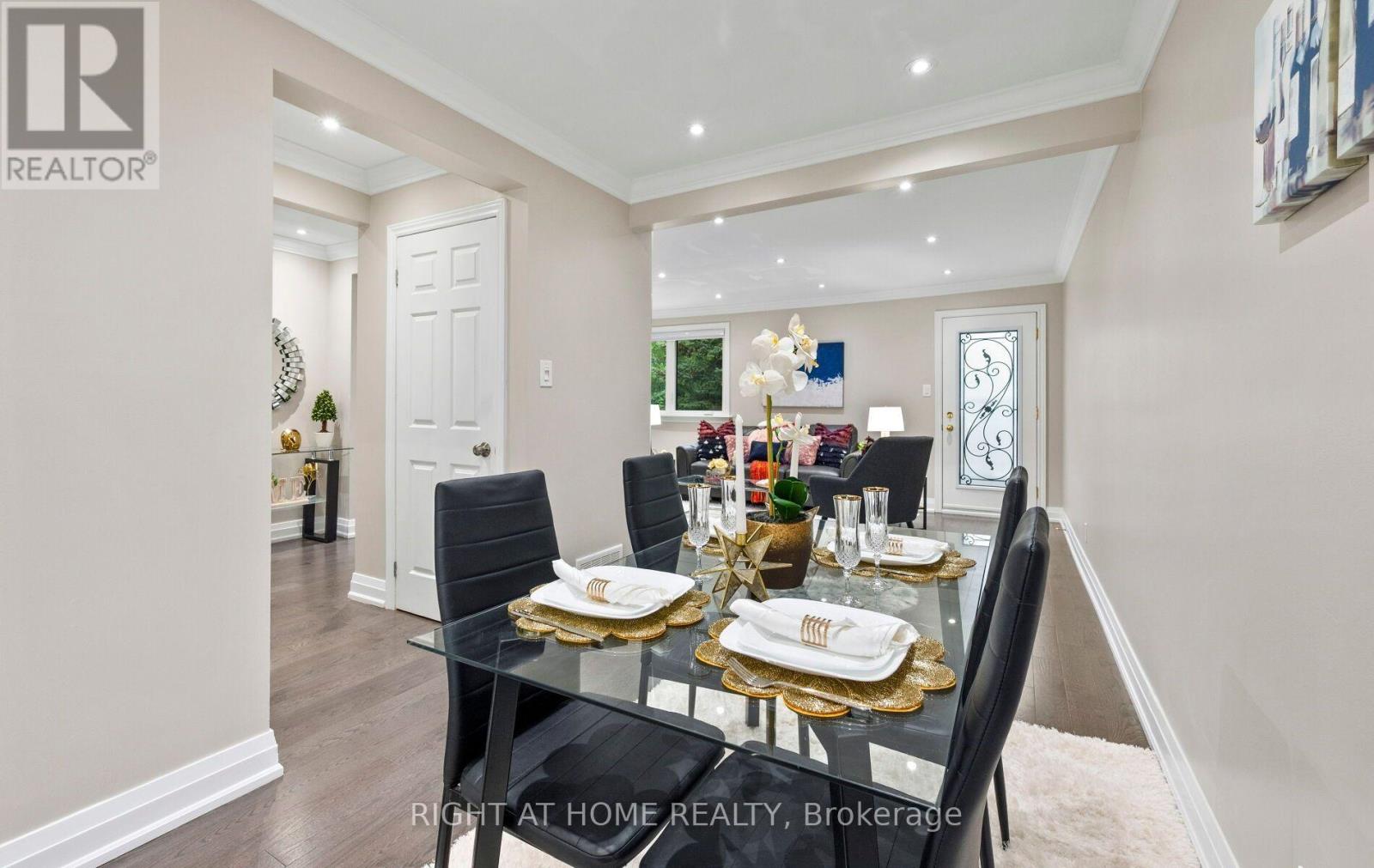 5491 SCHUELLER CRESCENT - 12