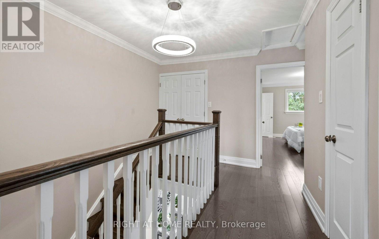 5491 SCHUELLER CRESCENT - 23