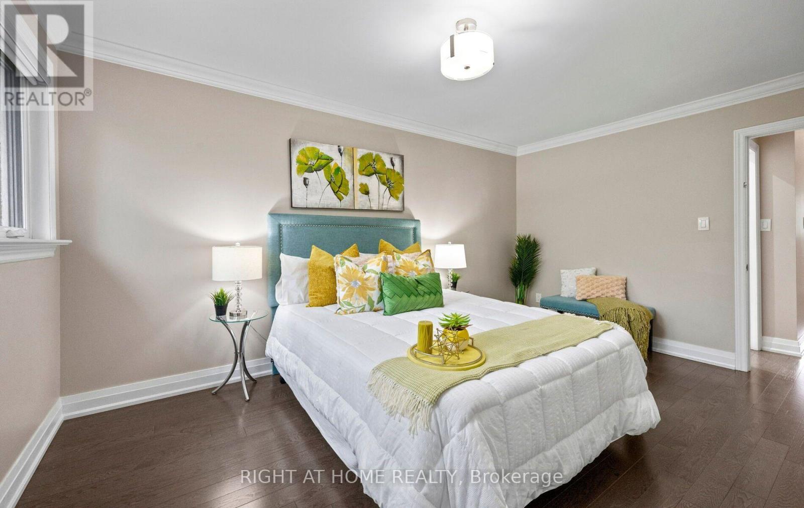 5491 SCHUELLER CRESCENT - 27