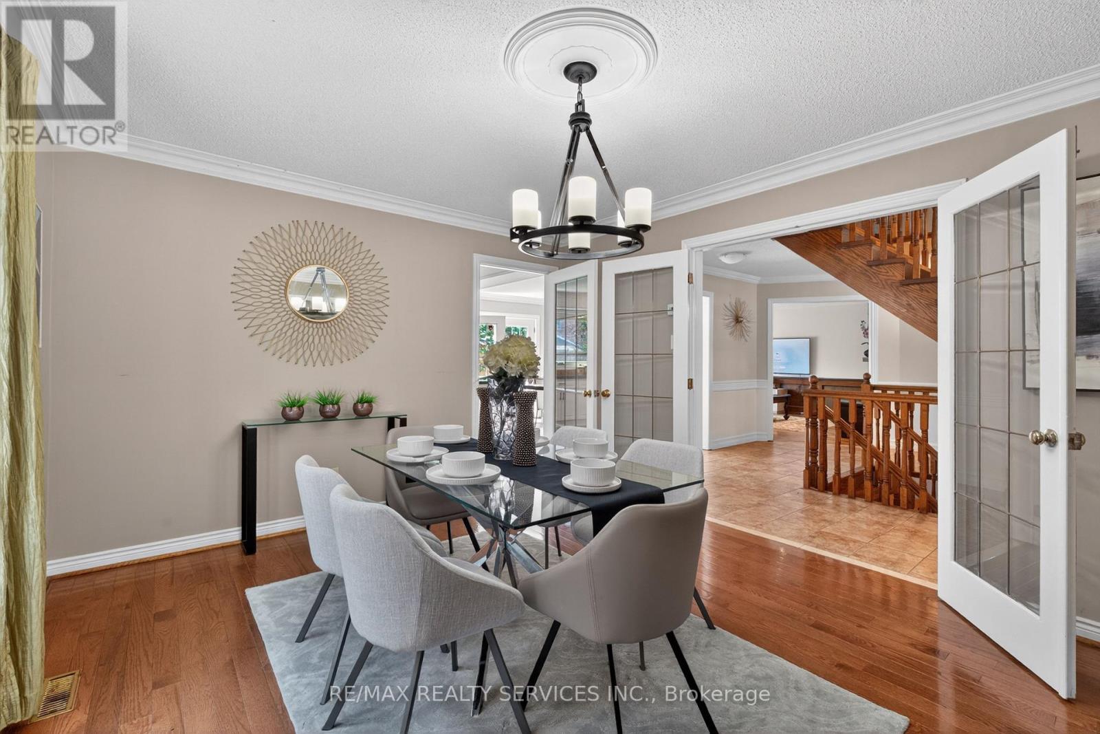 2069 SCHOOLMASTER CIRCLE - 12
