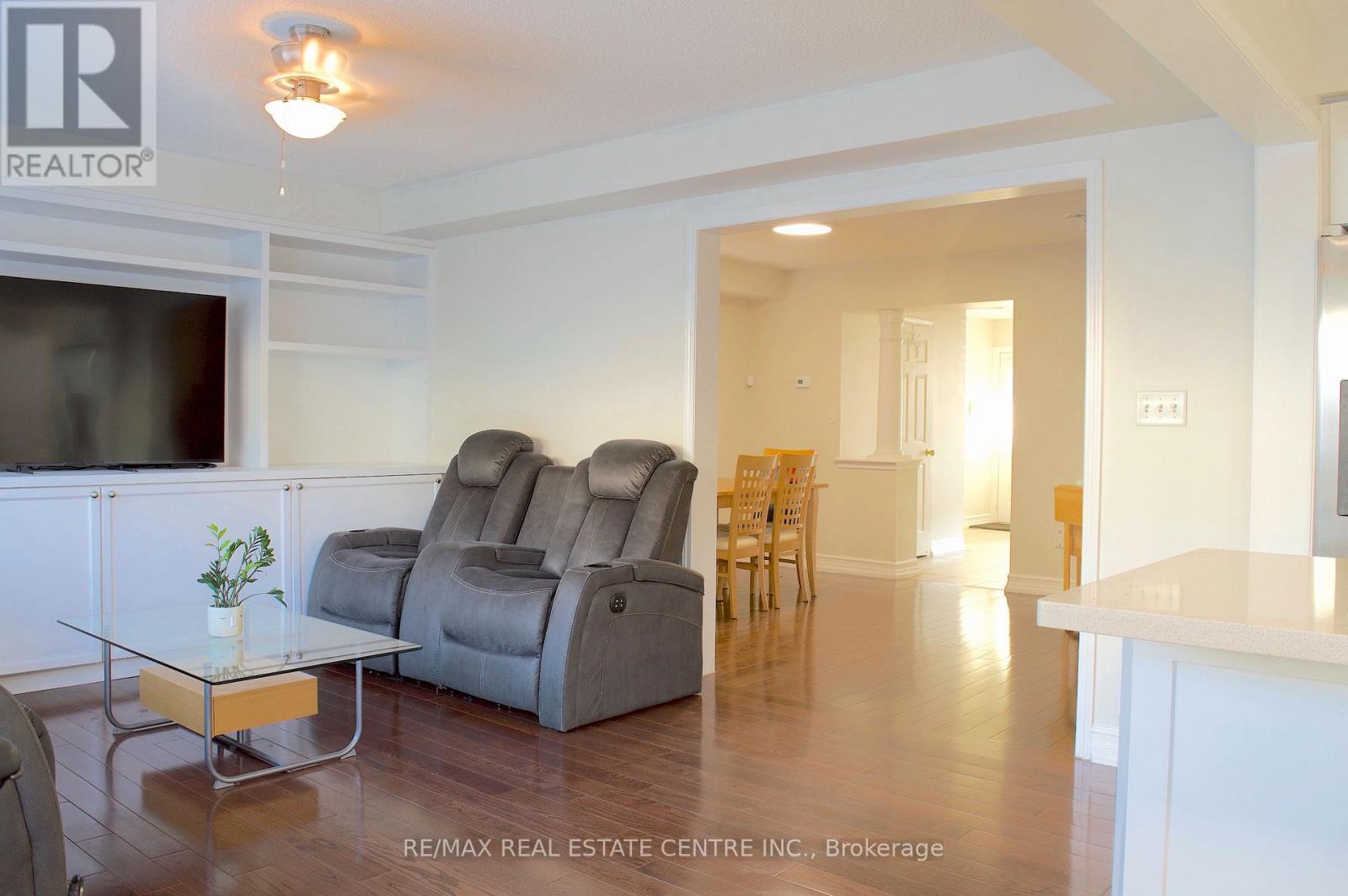 3 CHUDLEIGH AVENUE - 12
